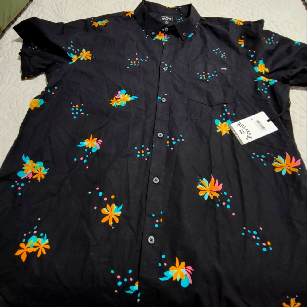 Mens XXL Billabong Button Up Shirt
